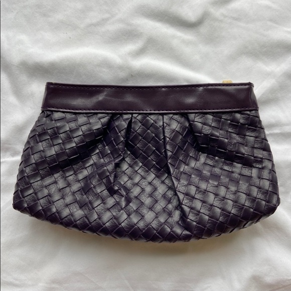 tarte Handbags - ❣️Tarte Purple Woven-patterned Small Purse / Bag❣️